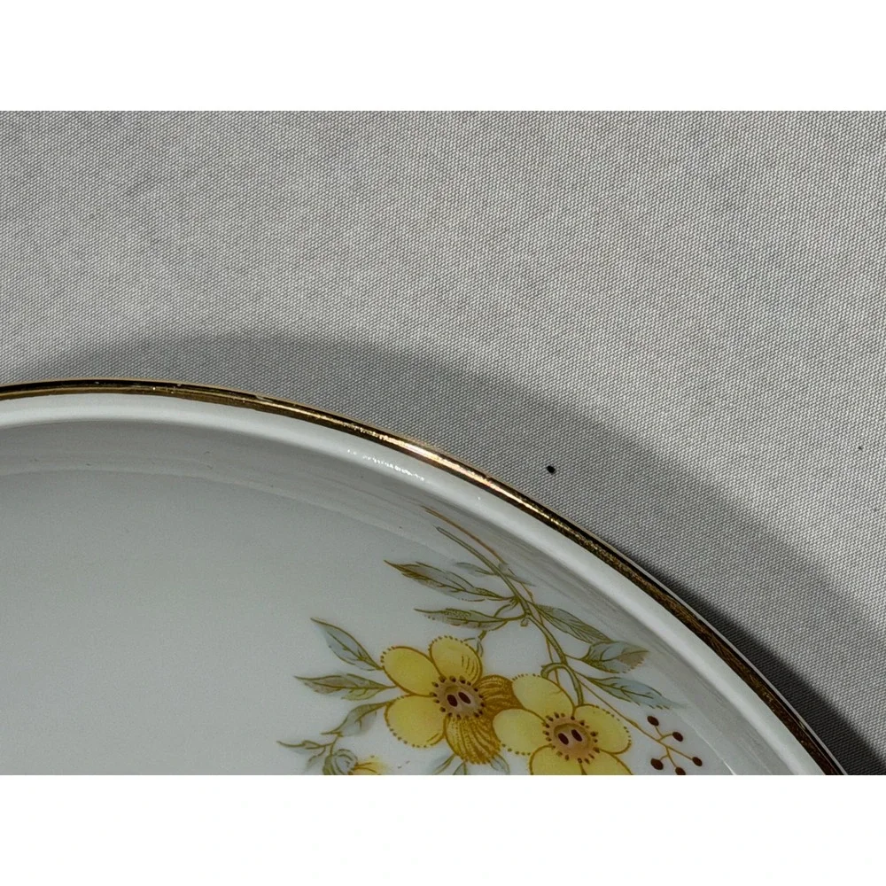 Hutschenreuther Arzberg Bavaria Iris Yellow Floral Porcelain Saucer Gold Rim